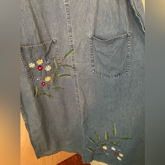 Carolina Blues Plus Denim Jumper Blue Maxi Floral Embroidered Dress 22 / 24 - Picture 2 of 10